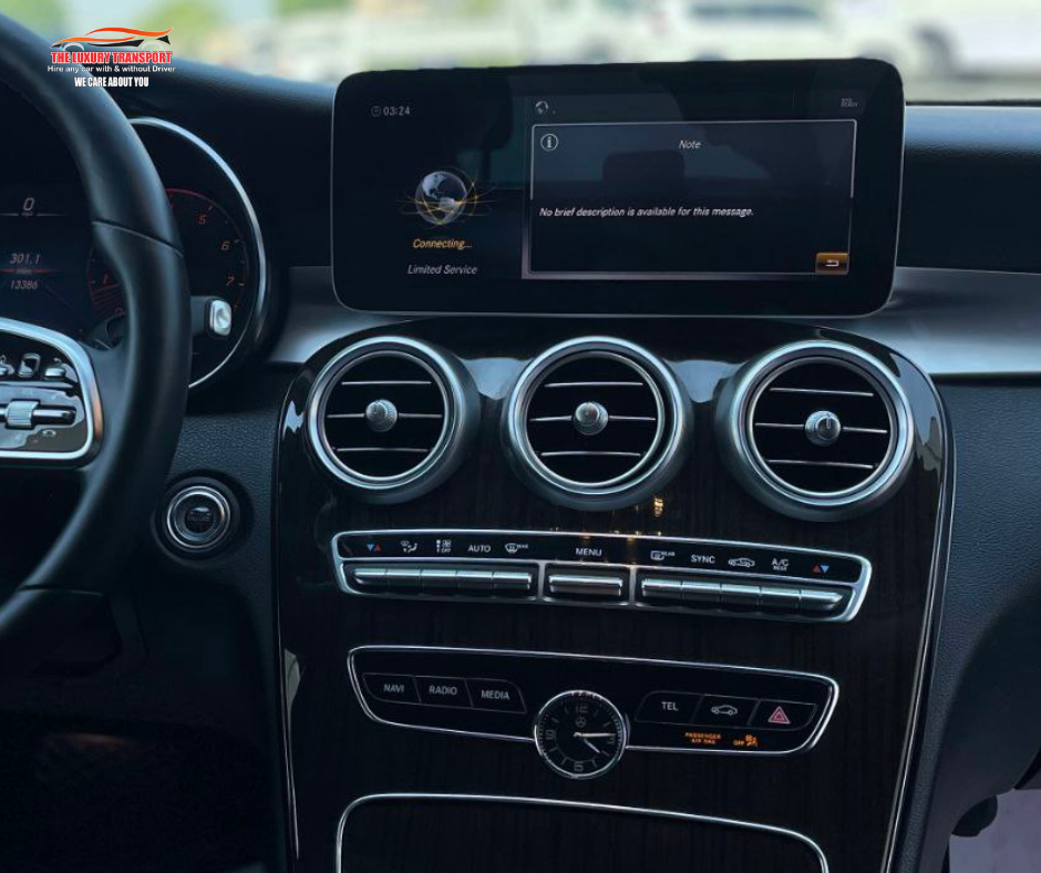 Mercedes C 300 Coupe interior