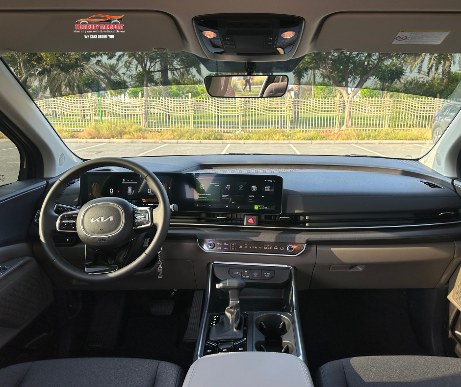 Kia Carnival Black interior
