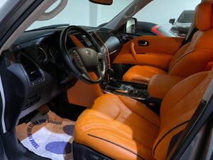 NISSAN GRAY Interior